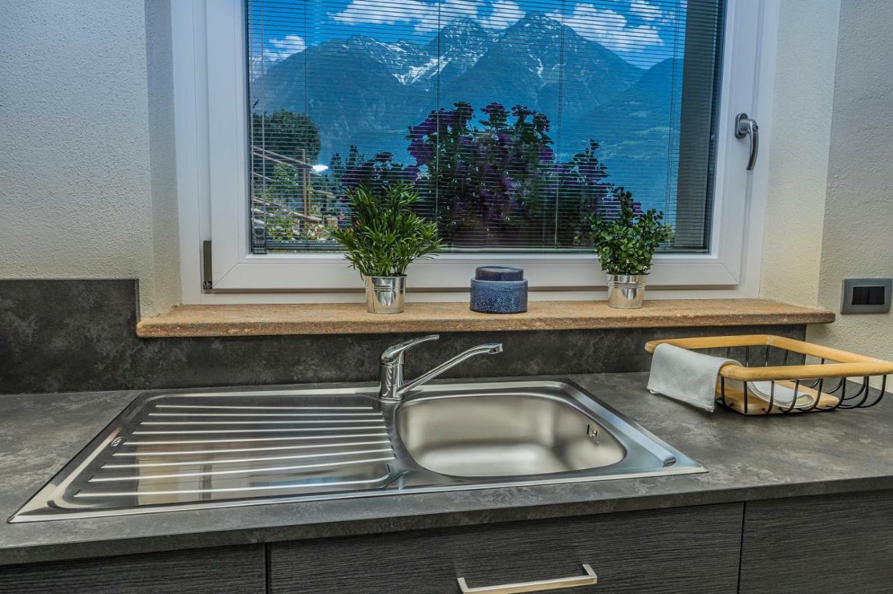 A&G Apartment Aosta - Elegante Casa 100 Mq Su Due Piani Con Wi-Fi-Giardino-Parcheggio Luaran gambar